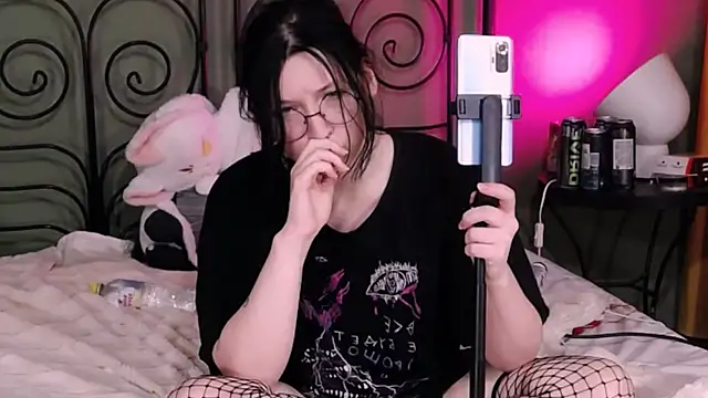 BlackyTea online show from 03/12/25, 04:19