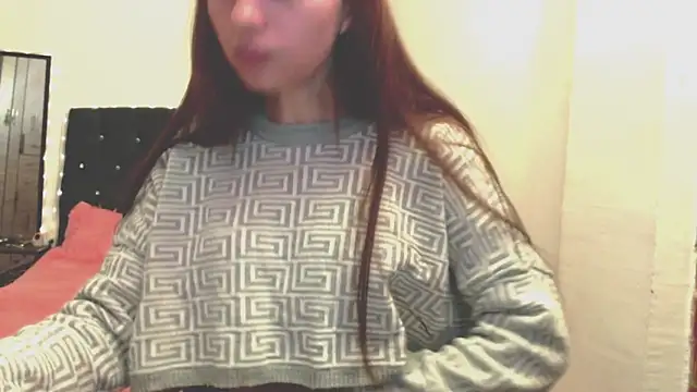 holy juli online show from 04/06/26, 04:08