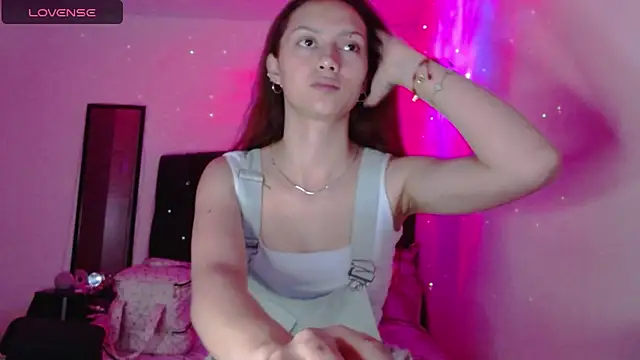 holy juli online show from 09/20/25, 03:11