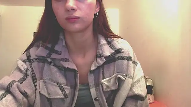 holy juli online show from 04/07/26, 04:25