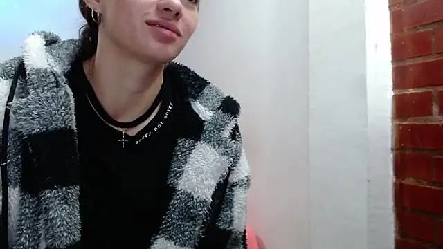 holy juli online show from 03/13/26, 03:11