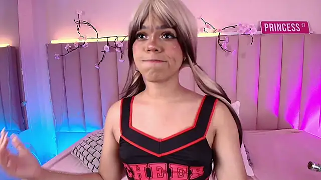 KellyOlsenbe online show from 10/27/25, 08:43