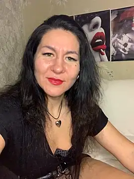 Tina Moretti online show from 02/12/25, 12:16