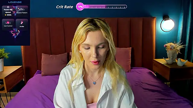 Fluffy Monica online show from 03/25/26, 01:28