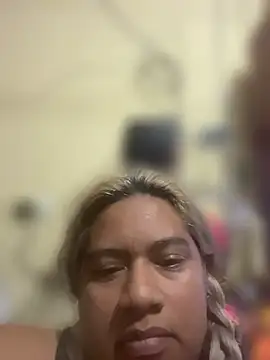 DanielitaWM online show from 04/14/26, 05:01