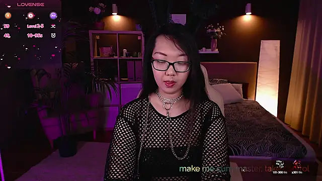 Snapshot of Marine_Vact chatting on 03/04/25, 05:24 Marine Vact online show from 03/04/25, 05:24