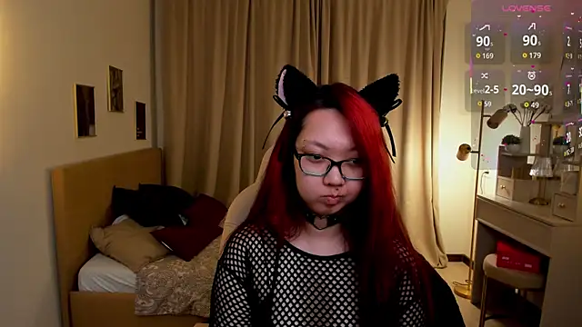 Marine Vact online show from 04/07/26, 02:08