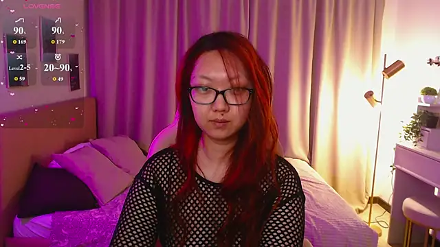 Snapshot of Marine_Vact chatting on 06/06/26, 02:11 Marine Vact online show from 06/06/26, 02:11