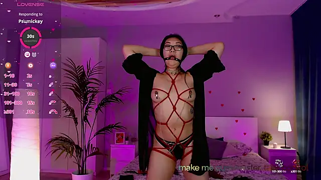 Snapshot of Marine_Vact chatting on 02/19/25, 08:31 Marine Vact online show from 02/19/25, 08:31