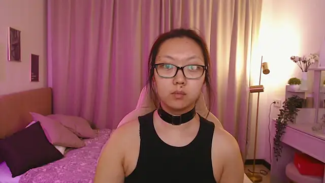 Marine Vact online show from 04/28/26, 02:10