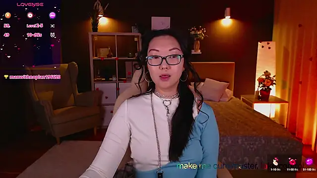 Snapshot of Marine_Vact chatting on 02/20/25, 05:30 Marine Vact online show from 02/20/25, 05:30