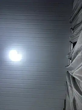 luara1988 online show from 01/18/26, 01:42