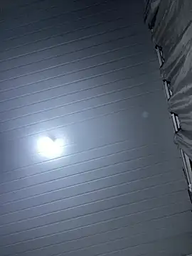 luara1988 online show from 04/04/26, 12:17