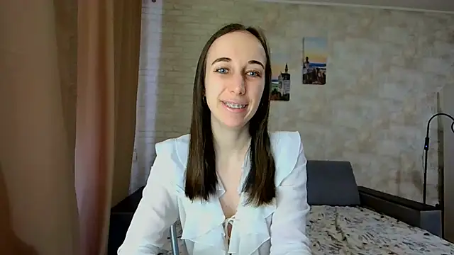 Anika bloom online show from 04/07/26, 06:26