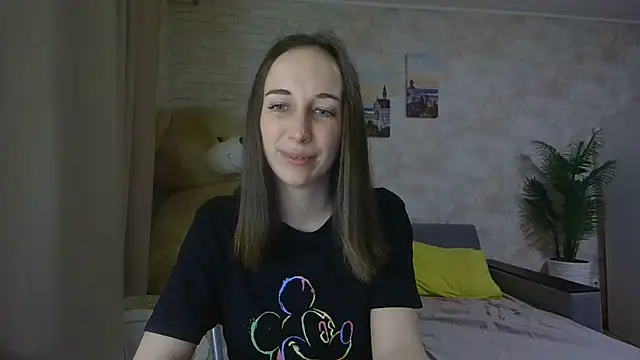 Anika bloom online show from 11/08/25, 09:07