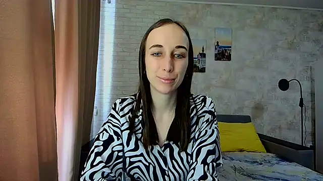 Anika bloom online show from 04/08/26, 08:49