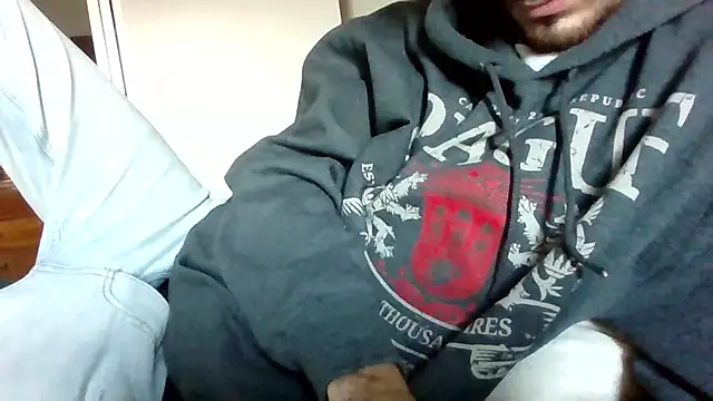 Snapshot of lusluk chatting on 02/04/26, 02:56 lusluk online show from 02/04/26, 02:56