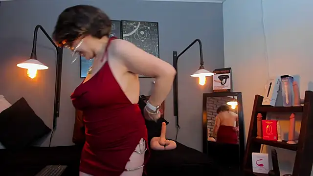 Snapshot of Samantha_mature56 chatting on 05/25/26, 02:22 Samantha mature56 online show from 05/25/26, 02:22