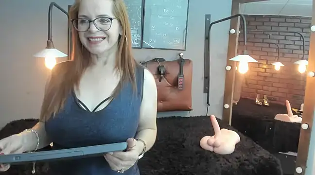 Samantha mature56 online show from 03/12/25, 10:16