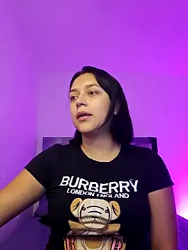 EmilySavvato online show from 09/30/25, 07:42