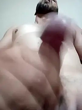 Snapshot of P4uzud4O chatting on 10/06/25, 05:46 P4uzud4O online show from 10/06/25, 05:46