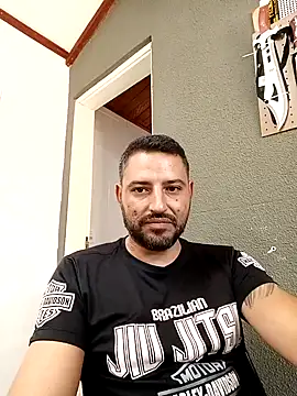 P4uzud4O online show from 03/21/26, 01:37