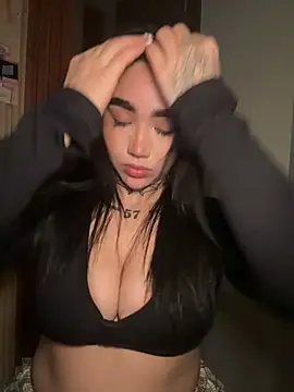 Nickiiiii online show from 03/21/26, 08:30