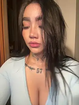 Nickiiiii online show from 02/22/26, 08:17