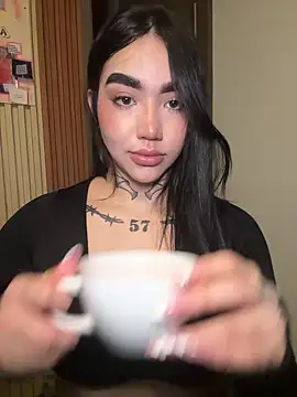 Nickiiiii online show from 03/21/26, 04:57