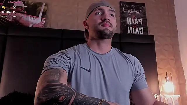 Snapshot of JeanColleman chatting on 11/07/25, 04:06 JeanColleman online show from 11/07/25, 04:06