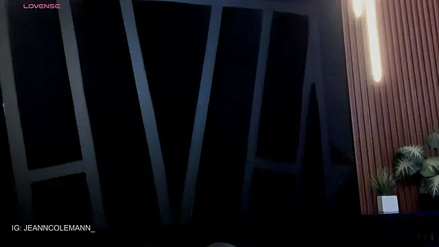 Snapshot of JeanColleman chatting on 11/29/25, 11:16 JeanColleman online show from 11/29/25, 11:16