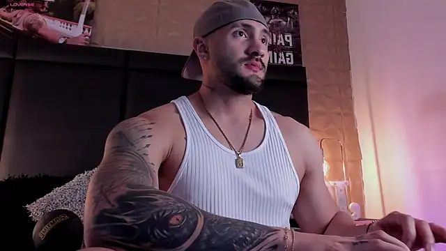 Snapshot of JeanColleman chatting on 11/11/25, 03:45 JeanColleman online show from 11/11/25, 03:45