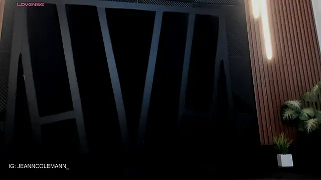 Snapshot of JeanColleman chatting on 11/28/25, 11:16 JeanColleman online show from 11/28/25, 11:16