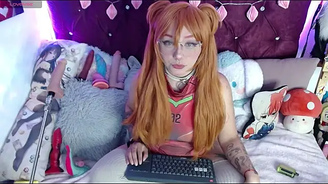 Snapshot of Kitty-Kat_ chatting on 10/10/25, 06:14 Kitty-Kat online show from 10/10/25, 06:14