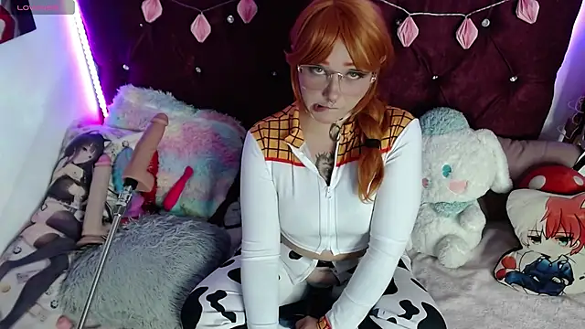 Snapshot of Kitty-Kat_ chatting on 10/03/25, 12:14 Kitty-Kat online show from 10/03/25, 12:14