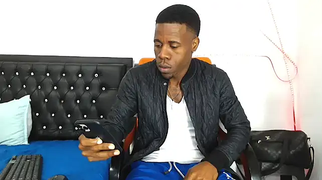 Damian hart 24CM online show from 11/16/25, 09:36