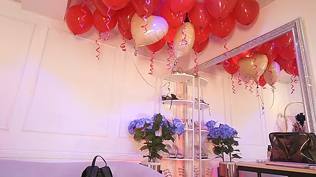 elasummer online show from 02/16/26, 12:26