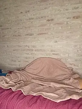 LaCristinatrans online show from 11/22/25, 11:03