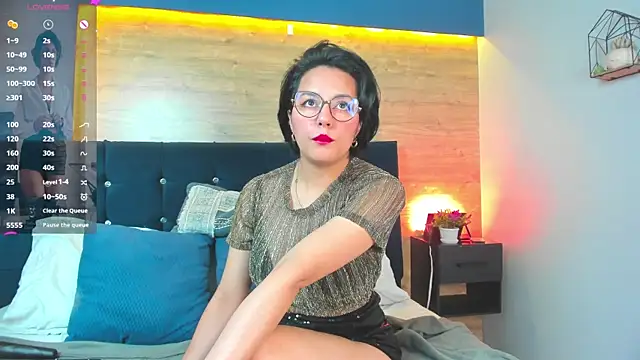 victoria byte online show from 09/13/25, 07:03