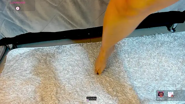 Snapshot of victoria_byte chatting on 02/08/26, 08:17 victoria byte online show from 02/08/26, 08:17