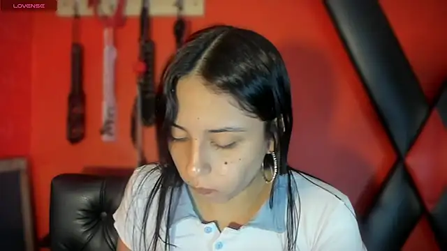 Monttserratt online show from 04/14/26, 04:01