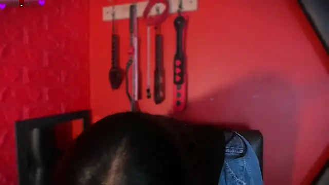 Monttserratt online show from 03/31/26, 03:36