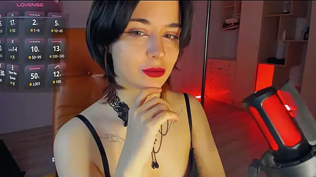 mollyposhh online show from 11/07/25, 04:55