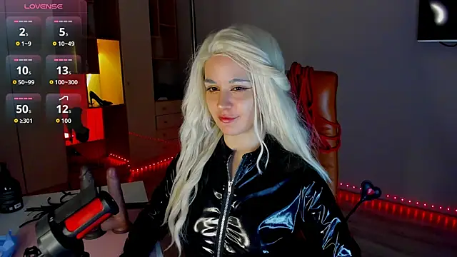 mollyposhh online show from 03/20/26, 07:04