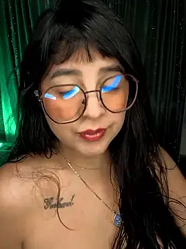 Snapshot of sunshine_maddy chatting on 01/08/26, 05:52 sunshine maddy online show from 01/08/26, 05:52