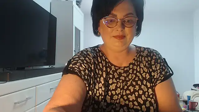 Amandamuller1982 online show from 05/08/26, 12:31