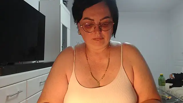 Snapshot of Amandamuller1982 chatting on 06/29/26, 10:20 Amandamuller1982 online show from 06/29/26, 10:20