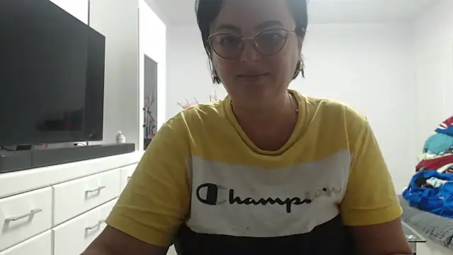 Snapshot of Amandamuller1982 chatting on 09/18/25, 09:29 Amandamuller1982 online show from 09/18/25, 09:29