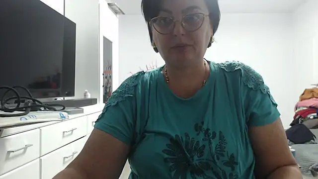 Snapshot of Amandamuller1982 chatting on 10/11/25, 10:11 Amandamuller1982 online show from 10/11/25, 10:11