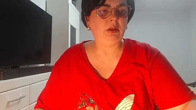 Amandamuller1982 online show from 05/02/26, 08:25
